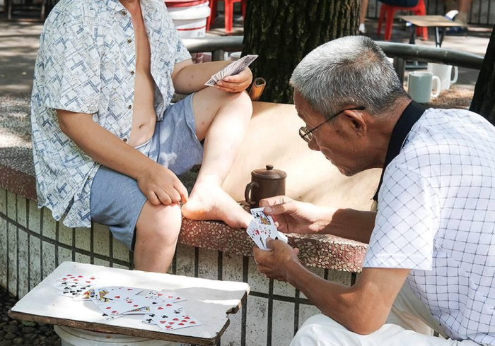 【玩家必看】“扑克之城可以买挂吗”(果然有透视挂)