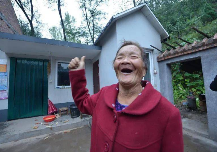 玩 家 必 备 “ 开 心 小 辣 开 挂 先 试 用 再 购 买 ( 确 实 真 的 有 挂 ) 玩 家 必 备 “ 开 心 小 辣 开 挂 先 试 用 再 购 买 ( 确 实 真 的 有 挂 )