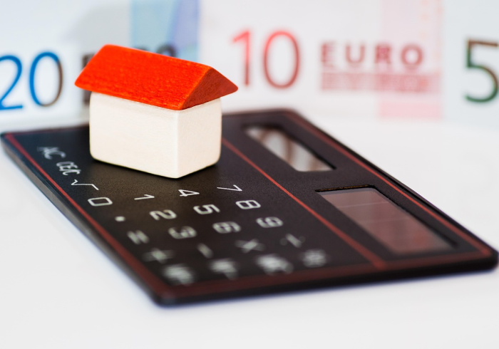 房卡必备教程“微信群炸 金花房卡哪里买”房卡详细充值